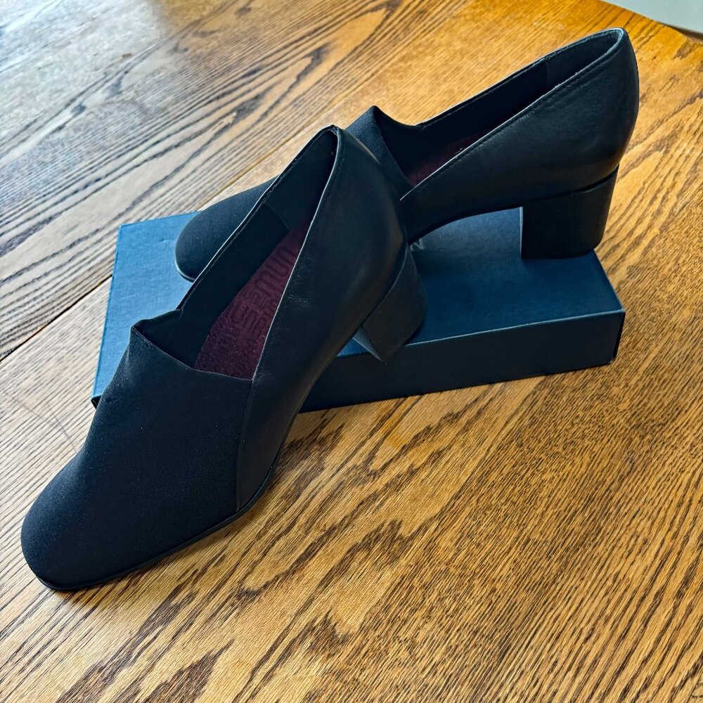 Munro Shoes - Billee Black Pumps - Size 10